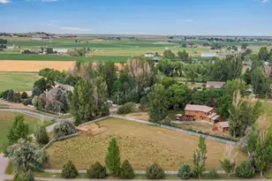 1923 Sauk Hill Rd, Loveland, CO 80537 - Photo 5