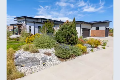 8675 Summerlin Pl, Longmont, CO 80503 - Photo 31