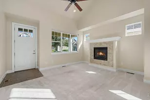4751 Pleasant Oak Dr, Fort Collins, CO 80525 - Photo 5