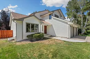 5207 Wheaton Dr, Fort Collins, CO 80525 - Photo 1