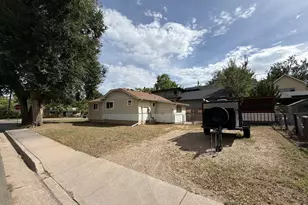 433 Wood St, Fort Collins, CO 80521 - Photo 1
