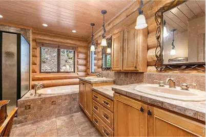 1490 Hummingbird Dr, Estes Park, CO 80517 - Photo 25