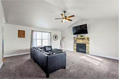 1114 Cottontail Ln, Wiggins, CO 80654 - Photo 5