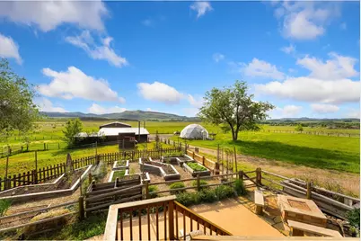 6016 N County Road 29C, Bellvue, CO 80512 - Photo 11