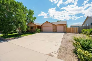 905 Scotch Pine Dr, Severance, CO 80550 - Photo 1
