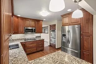 3105 Grand View Dr, Greeley, CO 80631 - Photo 9