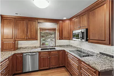 3105 Grand View Dr, Greeley, CO 80631 - Photo 7