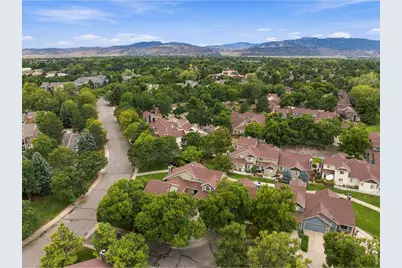 932 Richmond Dr #V-2, Fort Collins, CO 80526 - Photo 3