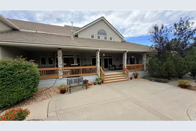 9078 Fieldcrest Ln, Longmont, CO 80503 - Photo 3