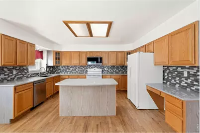 910 N 7th Pl, Johnstown, CO 80534 - Photo 15