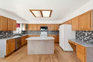 910 N 7th Pl, Johnstown, CO 80534 - Photo 15