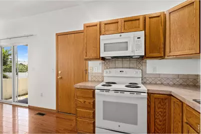 1756 E 11th St, Loveland, CO 80537 - Photo 15
