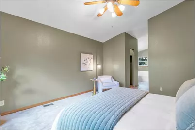 2924 Lake Park Way, Longmont, CO 80503 - Photo 21