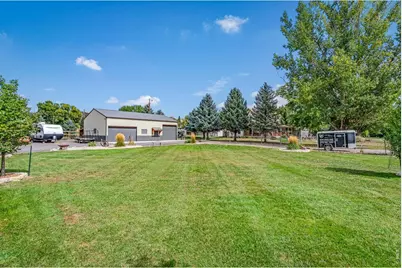 2300 Glade Rd, Loveland, CO 80538 - Photo 25