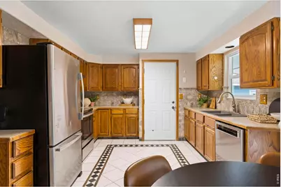 400 Edgewood Dr, Loveland, CO 80538 - Photo 9