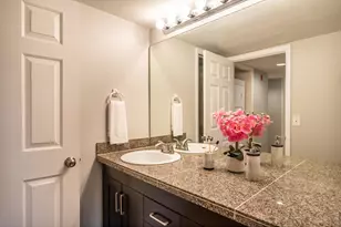 935 Broadway, Boulder, CO 80302 - Photo 21