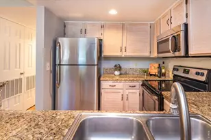 935 Broadway, Boulder, CO 80302 - Photo 17