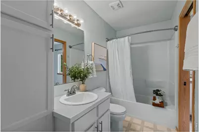 972 Winona Cir, Loveland, CO 80537 - Photo 15