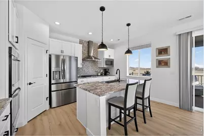 390 Kansas Ave, Berthoud, CO 80513 - Photo 9