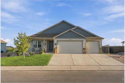 121 Seventh Ave, Wiggins, CO 80654 - Photo 1