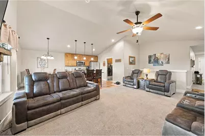 121 Seventh Ave, Wiggins, CO 80654 - Photo 9