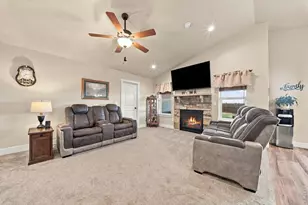 121 Seventh Ave, Wiggins, CO 80654 - Photo 7