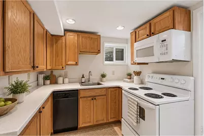 441 Harvard Ln, Boulder, CO 80305 - Photo 15
