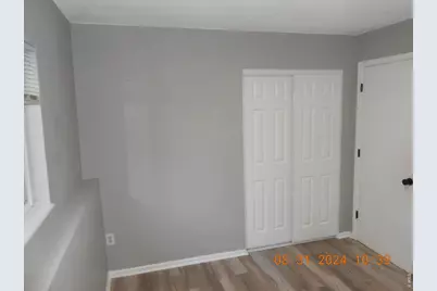 1052 E 5th St, Loveland, CO 80537 - Photo 13