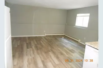 1052 E 5th St, Loveland, CO 80537 - Photo 9