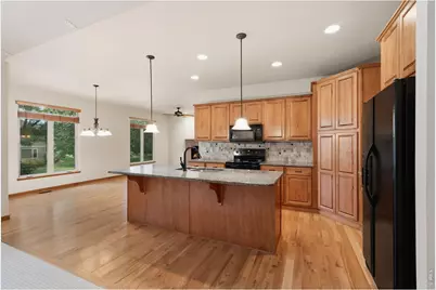 6467 Half Moon Bay Dr, Windsor, CO 80550 - Photo 7