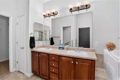 1636 Metropolitan Dr, Longmont, CO 80504 - Photo 25