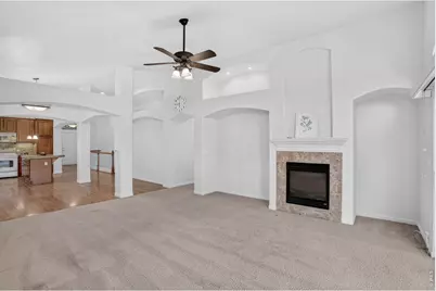 1636 Metropolitan Dr, Longmont, CO 80504 - Photo 13