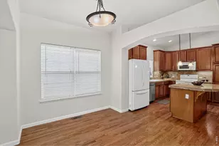 1636 Metropolitan Dr, Longmont, CO 80504 - Photo 9