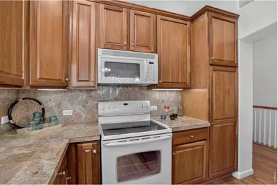 1636 Metropolitan Dr, Longmont, CO 80504 - Photo 7