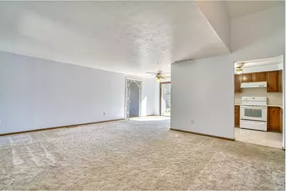 126 Caribou Pl, Longmont, CO 80504 - Photo 9