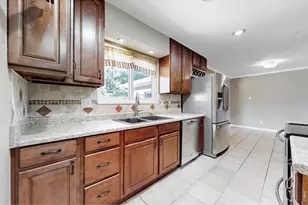 1016 Jennifer Dr, Loveland, CO 80537 - Photo 7