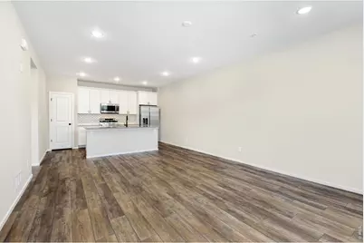 2102 Setting Sun Dr #2, Windsor, CO 80550 - Photo 3
