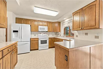 1805 44th Ave Ct, Greeley, CO 80634 - Photo 13