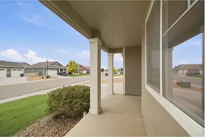 3858 Eucalyptus St, Wellington, CO 80549 - Photo 5