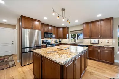 13299 E County Line Rd, Longmont, CO 80504 - Photo 17