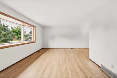 1323 S Sherman St, Longmont, CO 80501 - Photo 5