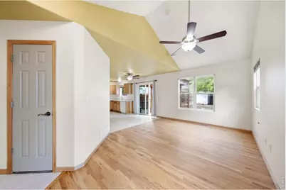 426 Lilac Ave, Eaton, CO 80615 - Photo 3
