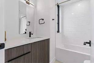 2128 Pearl St, Boulder, CO 80302 - Photo 31