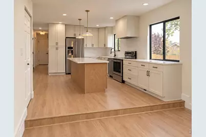 2253 Smith Dr, Longmont, CO 80501 - Photo 7
