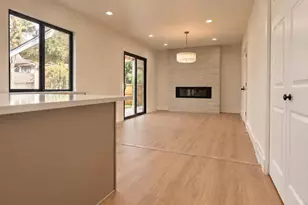 2253 Smith Dr, Longmont, CO 80501 - Photo 9