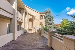 935 Broadway, Boulder, CO 80302 - Photo 3