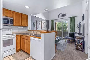 935 Broadway, Boulder, CO 80302 - Photo 5