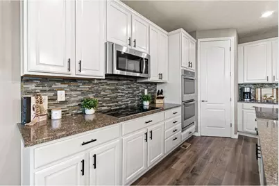 20021 W 95th Pl, Arvada, CO 80007 - Photo 13