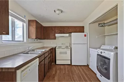 2026 Lincoln St, Longmont, CO 80501 - Photo 13