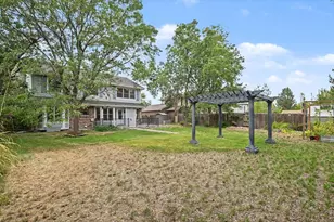 2659 Beech Cir, Longmont, CO 80503 - Photo 5